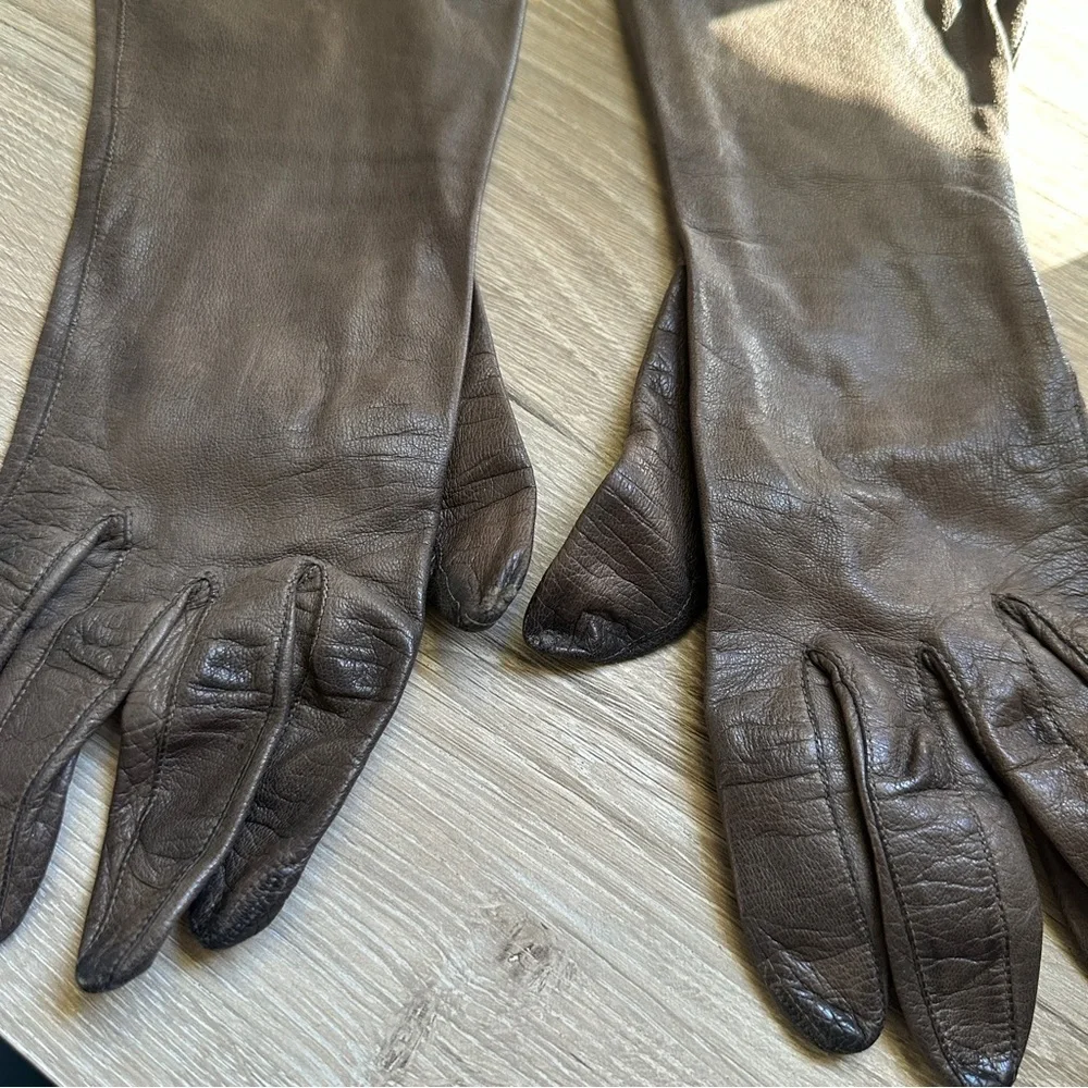 Vintage Dayne Taylor Silk Lined leather gloves